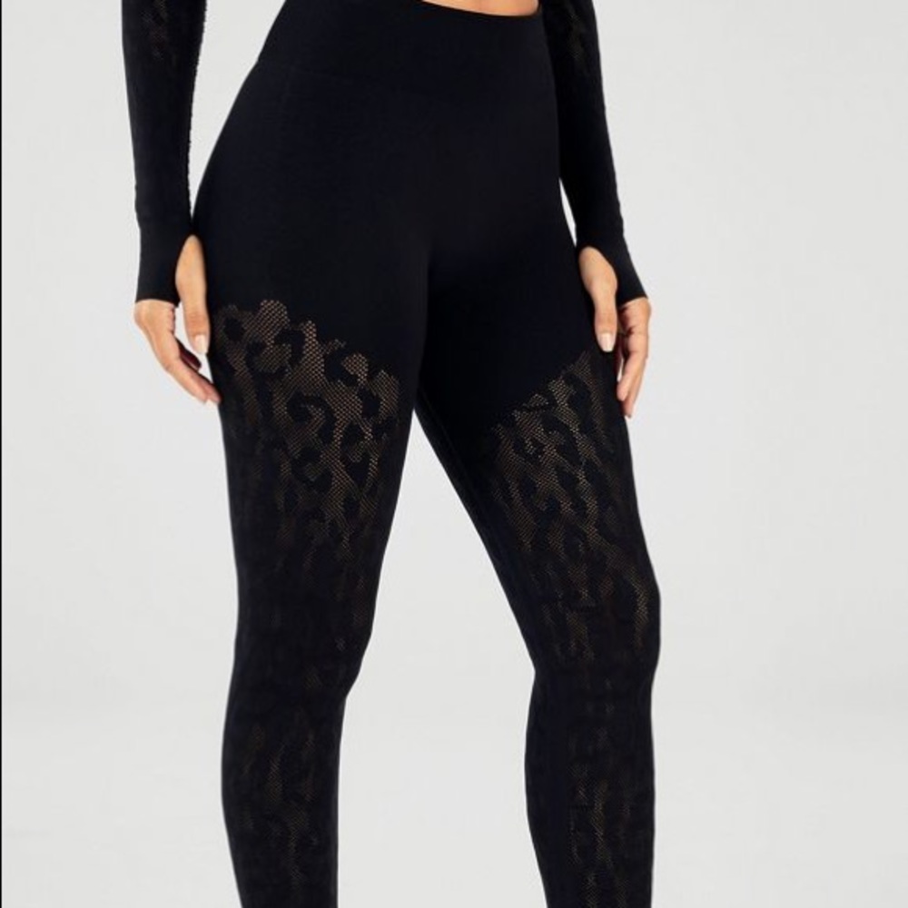 Fabletics Black Mid-Rise SculptKnit® Leopard 7/8